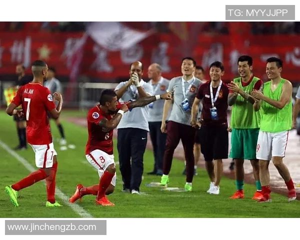 马里汉姆与凯米国王的精彩对决揭示足球战术新趋势与球队实力较量