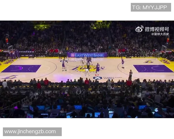 湖人对阵雄鹿比赛数据分析与精彩瞬间回顾